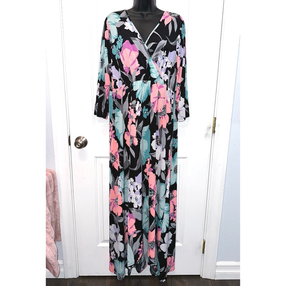 Boutique 3/4 sleeve Blue, Black, Pink, Purple, Gray maxi dress
